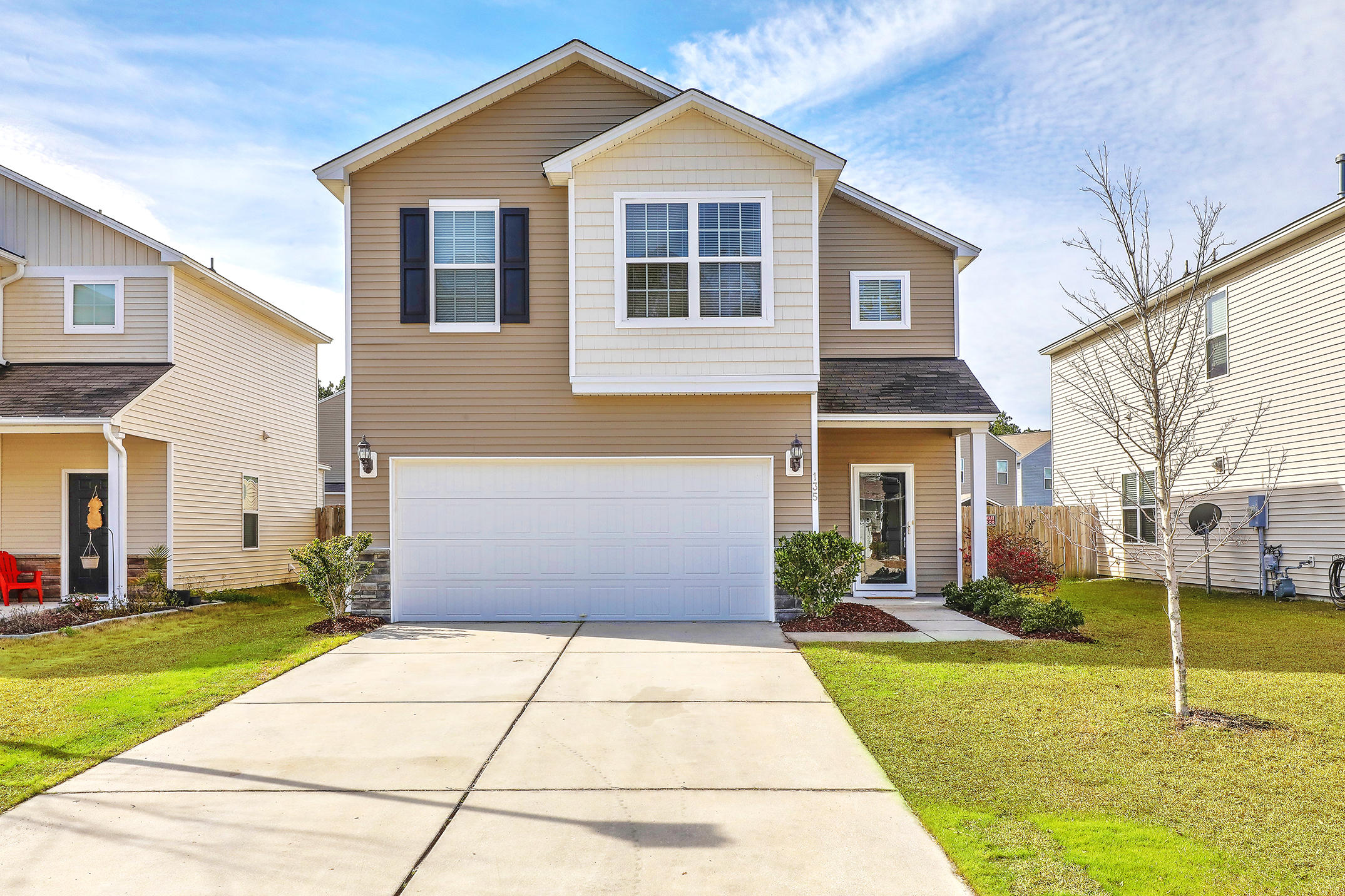 135 Brookhaven Road Summerville, SC 29486 - Photo 1 of 29 1