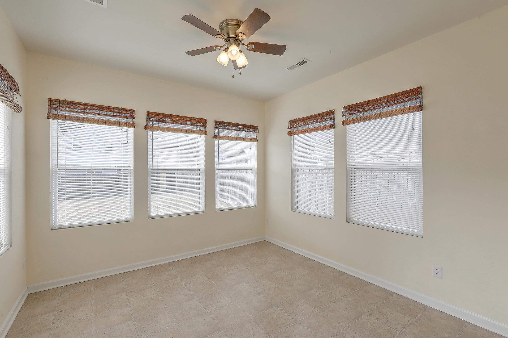 135 Brookhaven Road Summerville, SC 29486 - Photo 12 of 29 12