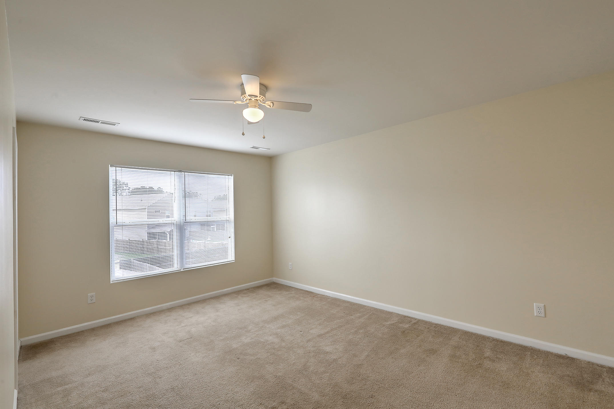 135 Brookhaven Road Summerville, SC 29486 - Photo 17 of 29 17