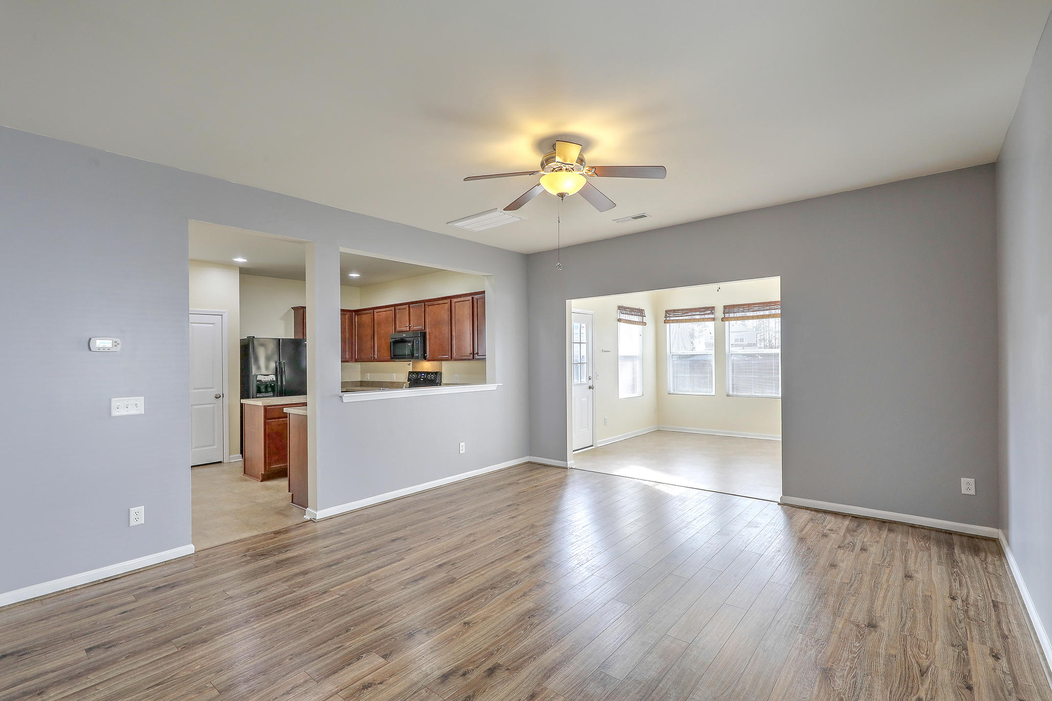 135 Brookhaven Road Summerville, SC 29486 - Photo 4 of 29 4