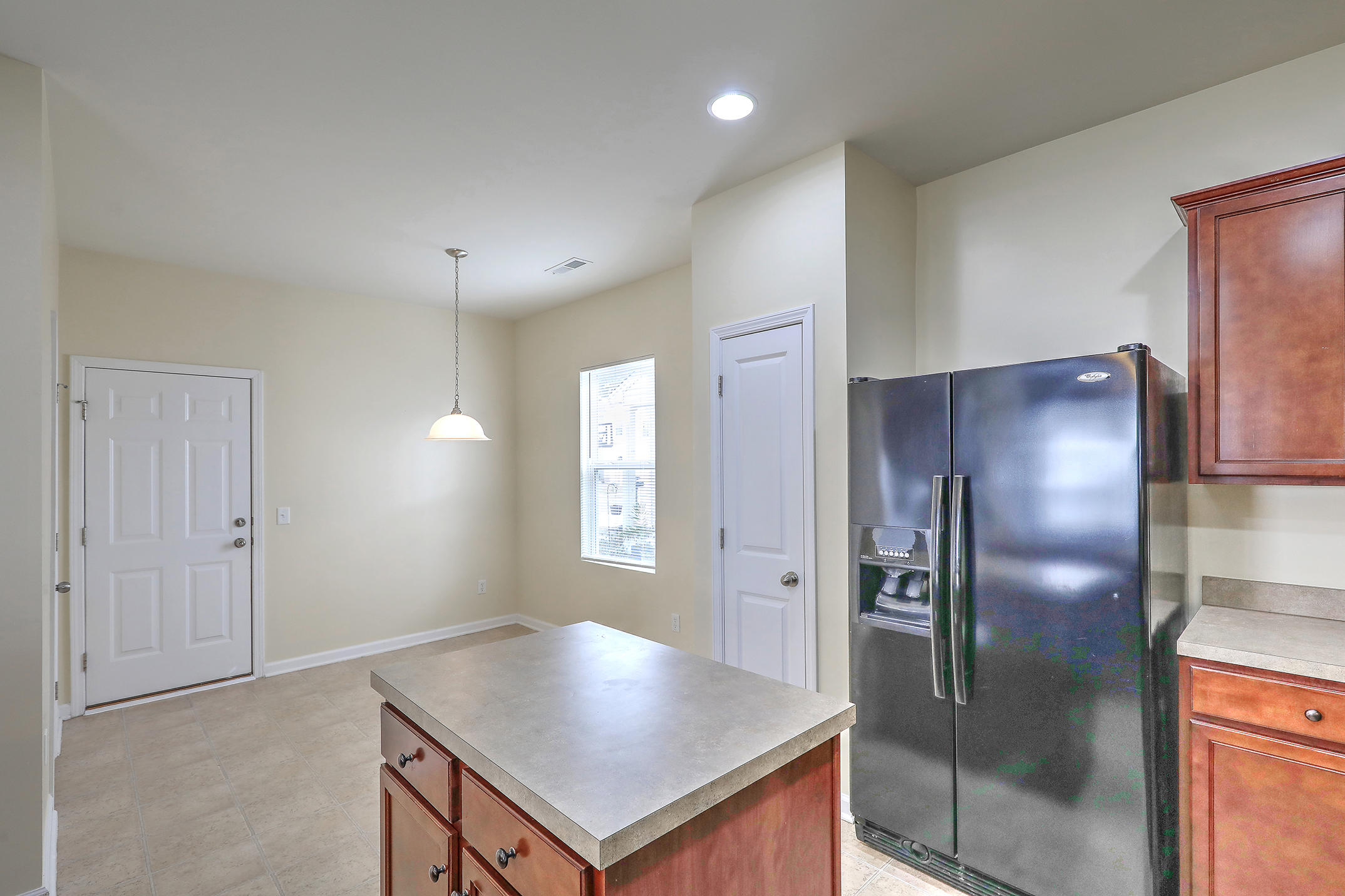 135 Brookhaven Road Summerville, SC 29486 - Photo 8 of 29 8