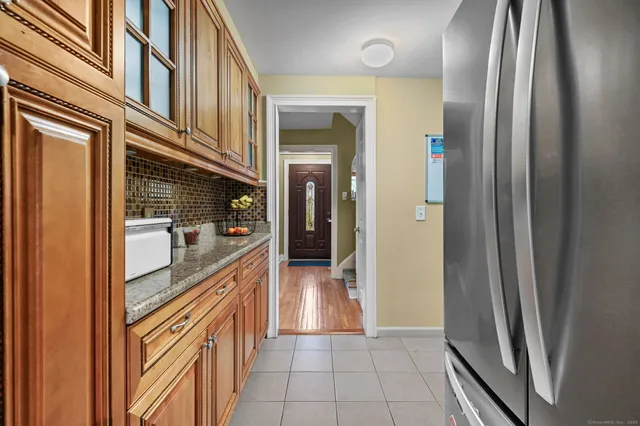 $699,500 | 34 Bradley Place, Unit 34, Stamford, CT 06905