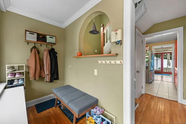 $699,500 | 34 Bradley Place, Unit 34, Stamford, CT 06905