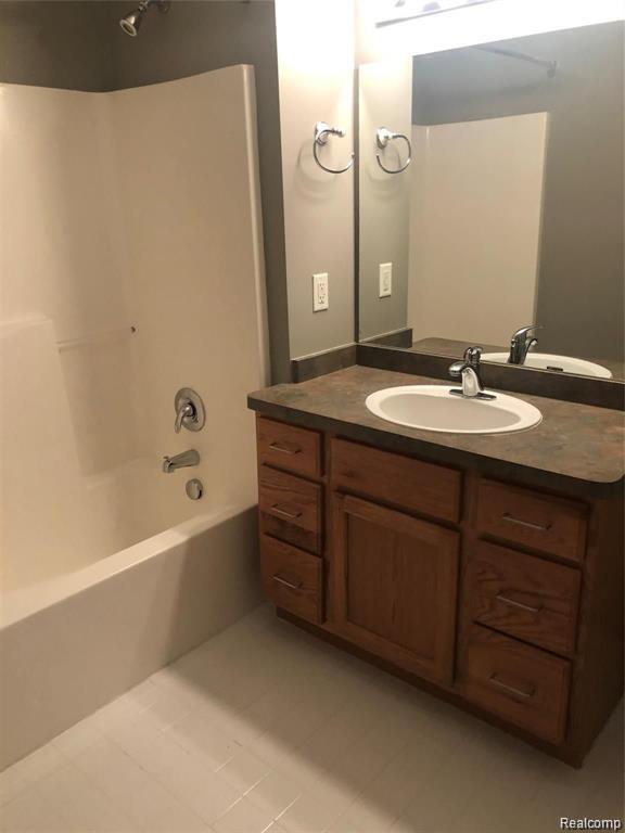 348 Filmore Street Canton, MI 48188 - Photo 12 of 23 IMG_0666.jpeg