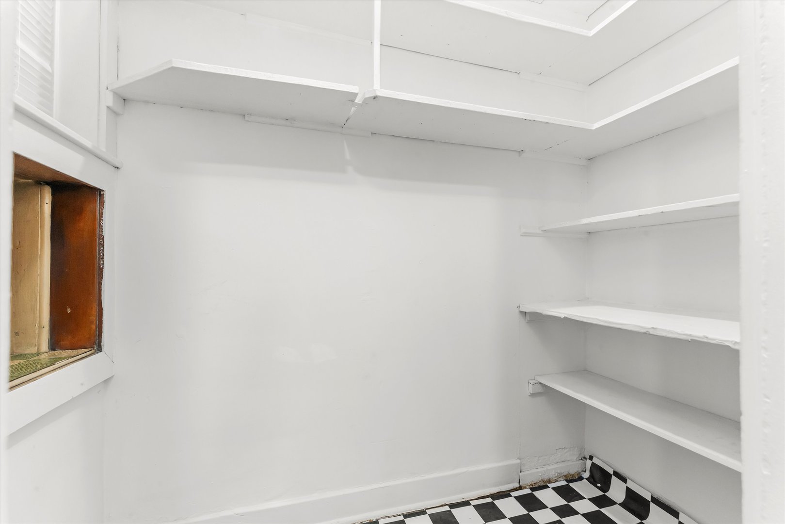 4744 West Roscoe Street, Unit 2 Chicago, IL 60641 - Photo 14 of 14 a view of room