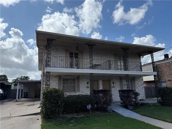 $1,800 | 2804 Lexington Drive, Metairie, LA 70002