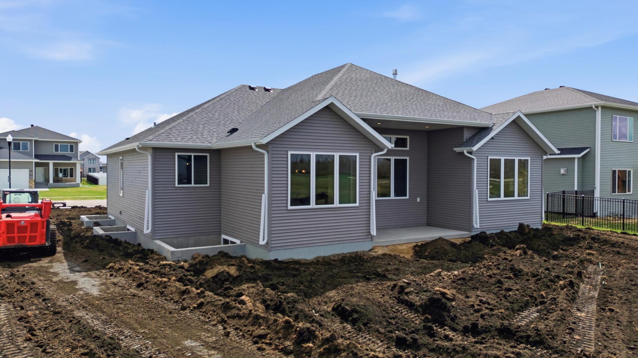 2950 Prairie Farms Circle South Fargo, ND 58104 - Photo 40 of 49