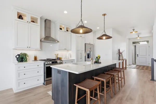 $919,900 | 2950 Prairie Farms Circle South, Fargo, ND 58104