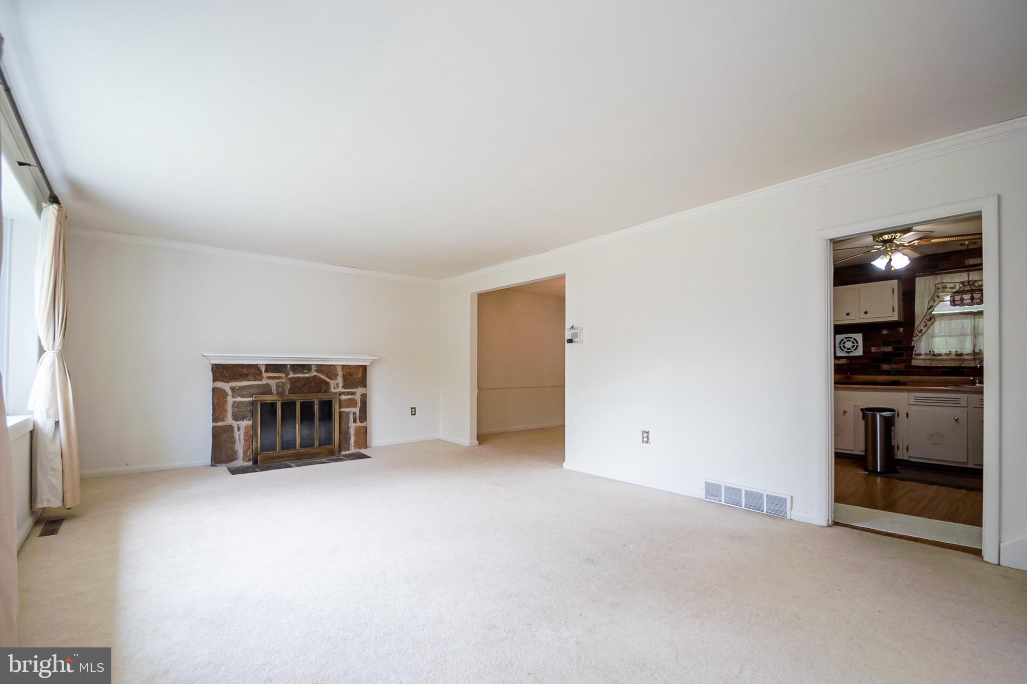 1814 Jaybee Road Wilmington, DE 19803 - Photo 5 of 45 Family Room