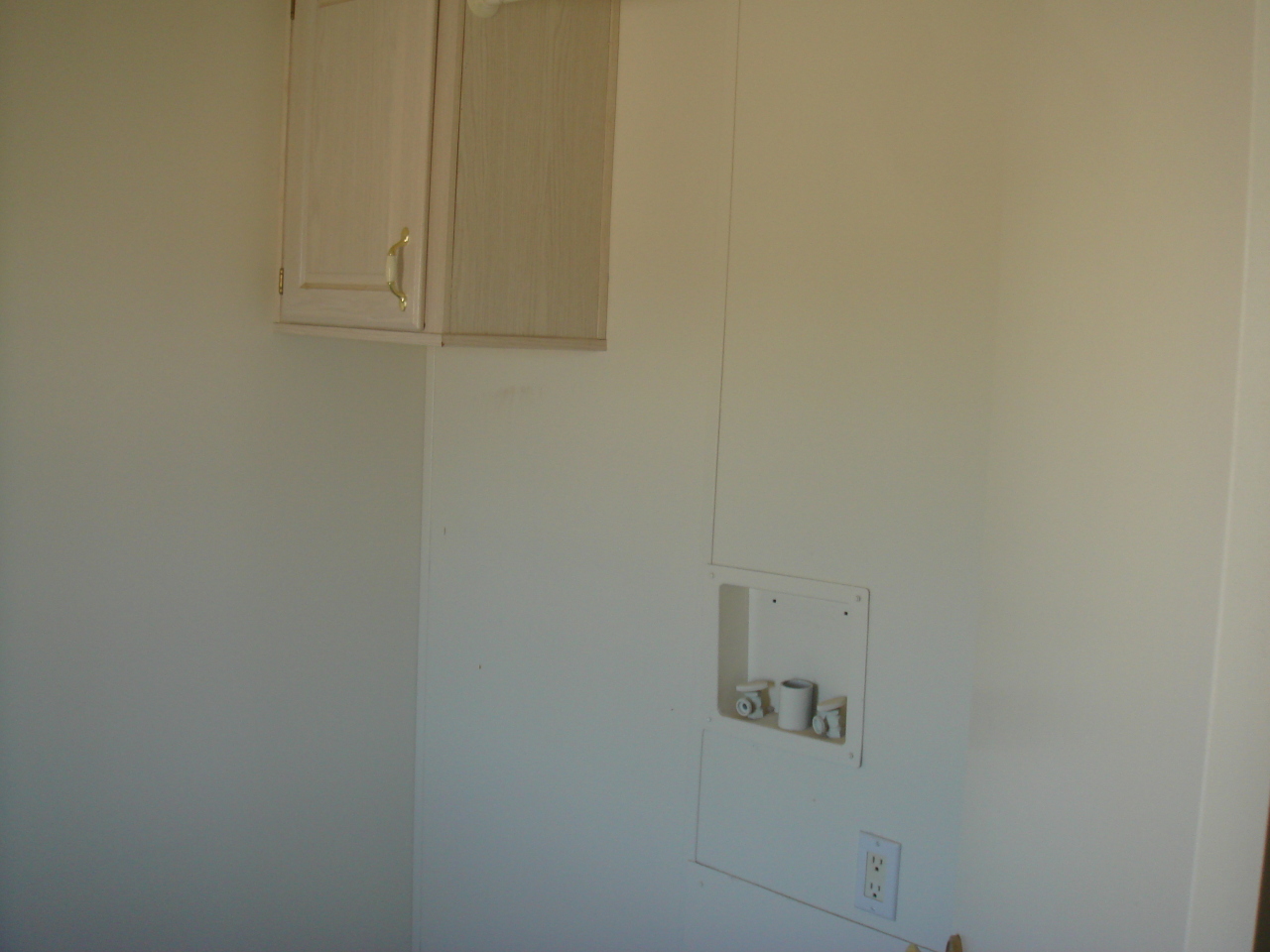 44678 West Padilla Road Stanfield, AZ 85172 - Photo 8 of 8 Inside Laundry