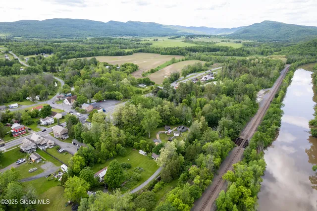 $238,500 | 98 George Street, Fort Ann, NY 12827