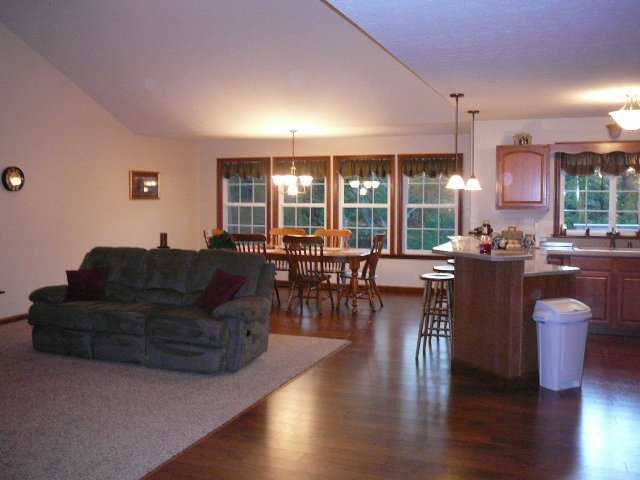 33170 Knox-Beagle Club Road Logan, OH 43138 - Photo 3 of 10 Gallery Image 3