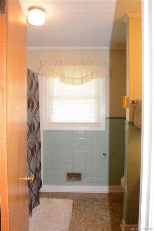 21093 Biles Road Albemarle, NC 28001 - Photo 7 of 18 Gallery Image 7