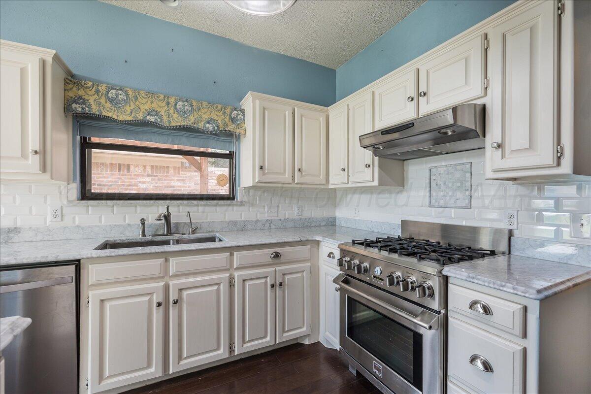 4102 Stony Point Amarillo, TX 79121 - Photo 14 of 28 Kitchen 1