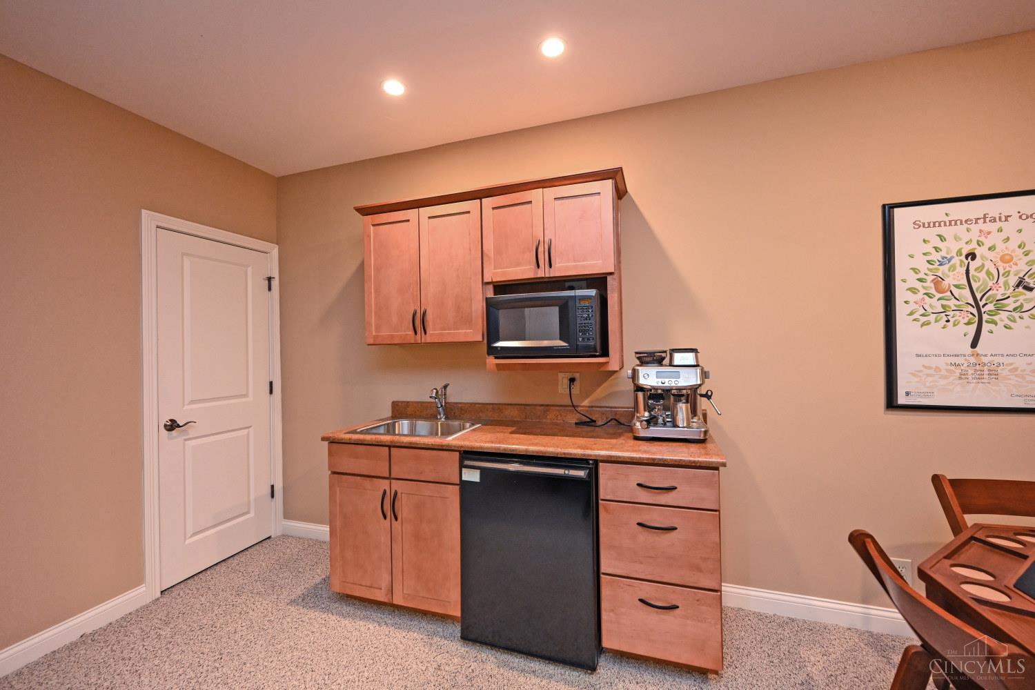6909 Bennett Road Cincinnati, OH 45230 - Photo 48 of 64 Gallery Image 48