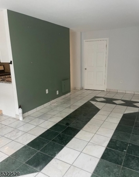 712 North Broad Street, Unit 2E Elizabeth, NJ 07208 - Photo 3 of 19