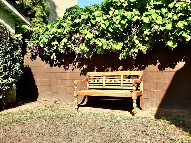 $375,000 | 337 Lime Avenue, Unit 6, Long Beach, CA 90802