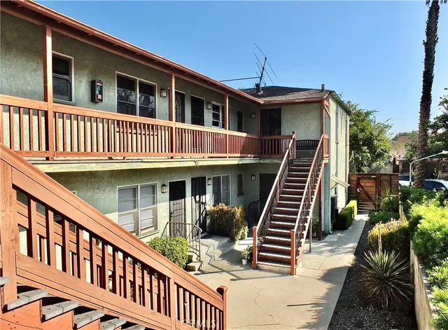 $375,000 | 337 Lime Avenue, Unit 6, Long Beach, CA 90802