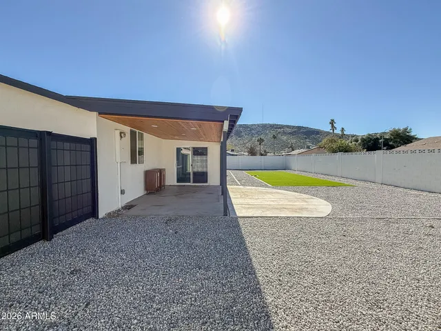 $2,795 | 13220 North 14th Avenue, Phoenix, AZ 85029