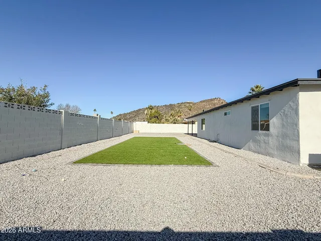 $2,795 | 13220 North 14th Avenue, Phoenix, AZ 85029