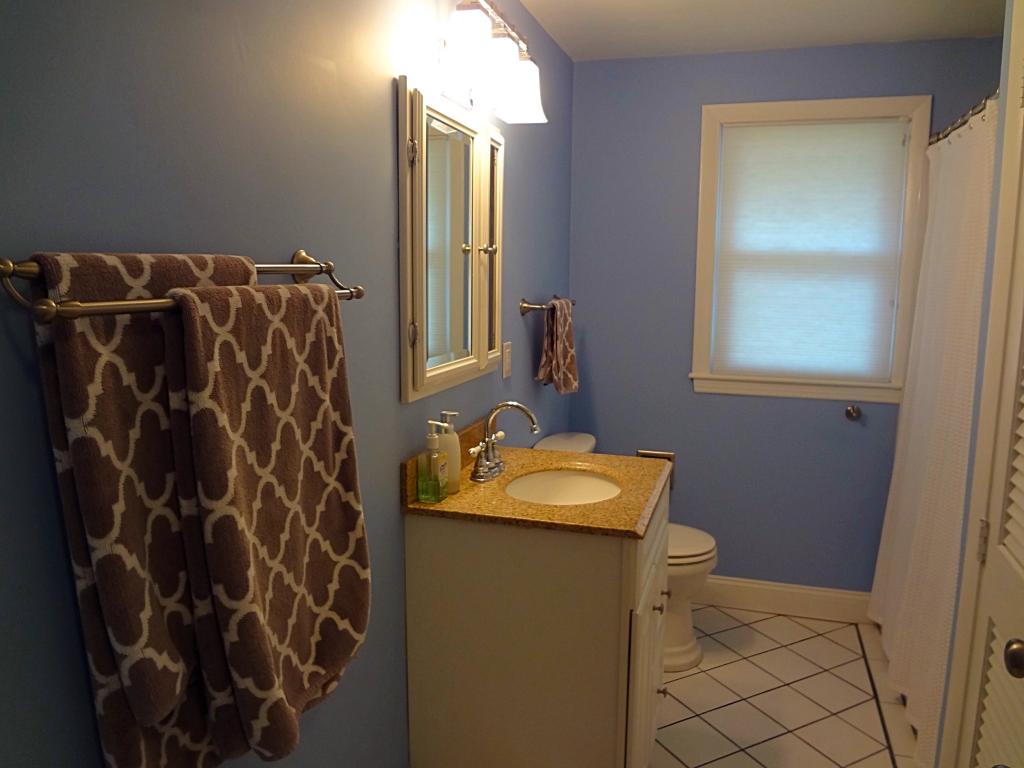 17 Gamache Street Manchester, NH 03102 - Photo 11 of 18