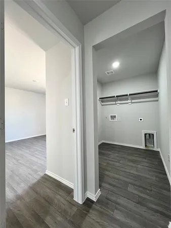 $1,995 | 252 Peace Lily Way, Tolar, TX 76476