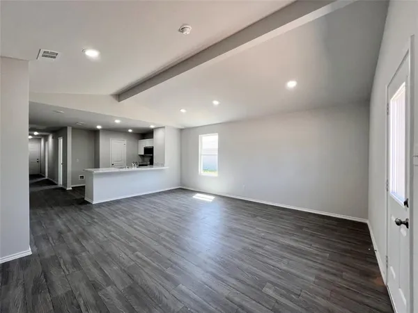 $1,995 | 252 Peace Lily Way, Tolar, TX 76476