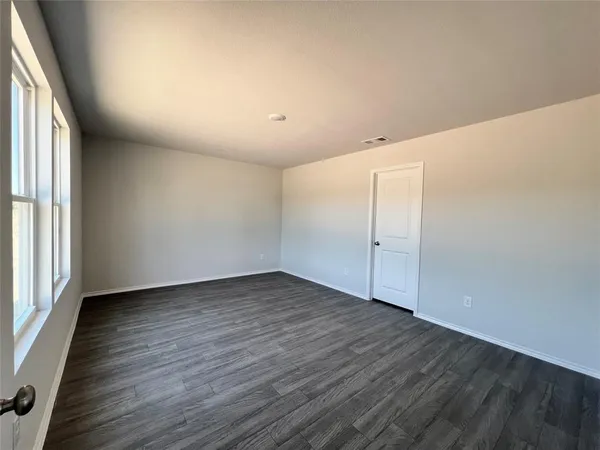 $1,995 | 252 Peace Lily Way, Tolar, TX 76476