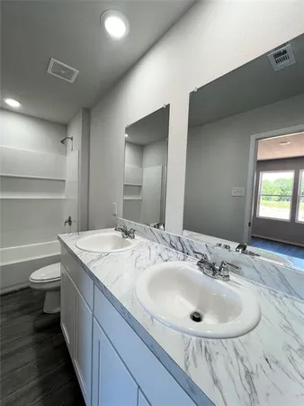 $1,995 | 252 Peace Lily Way, Tolar, TX 76476