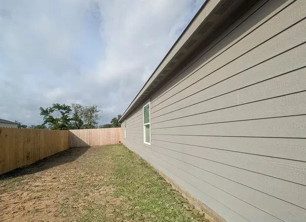 $1,995 | 252 Peace Lily Way, Tolar, TX 76476