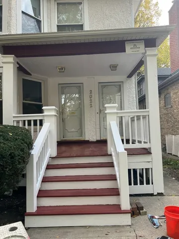 $3,100 | 2022 Colfax Street, Unit 1, Evanston, IL 60201