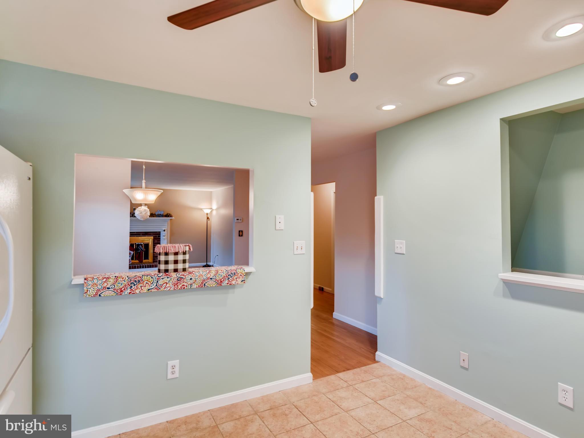8614 Goldenwood Road Baltimore, MD 21237 - Photo 14 of 34 Plenty of room for a table & chairs, tile floor