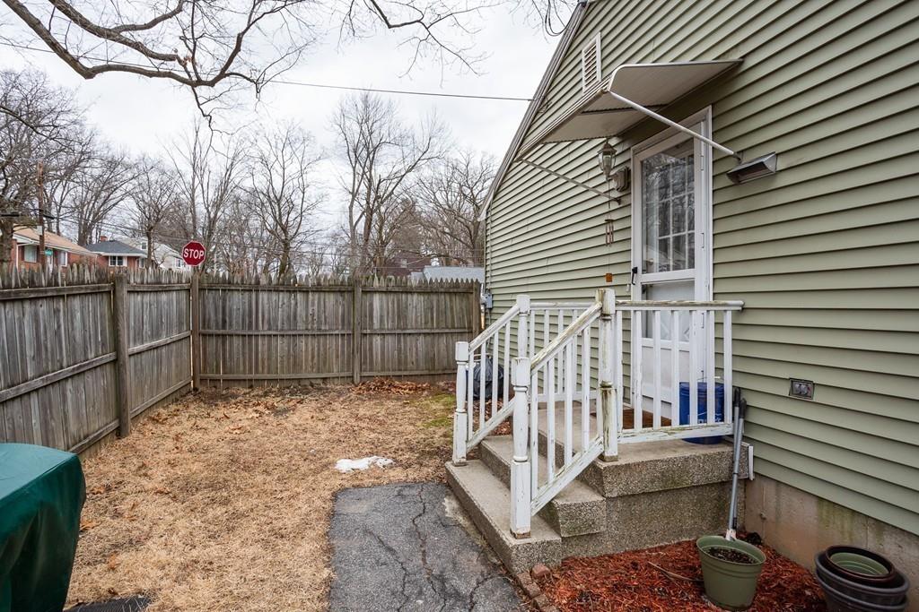 820 Roosevelt Avenue Springfield, MA 01109 - Photo 22 of 24 Gallery Image 22
