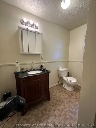 $130,000 | 109 West Chestnut Street, Maxton, NC 28364
