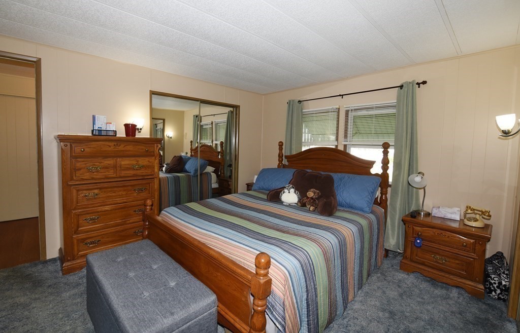 56 Hickory Road Taunton, MA 02780 - Photo 17 of 29 Gallery Image 17