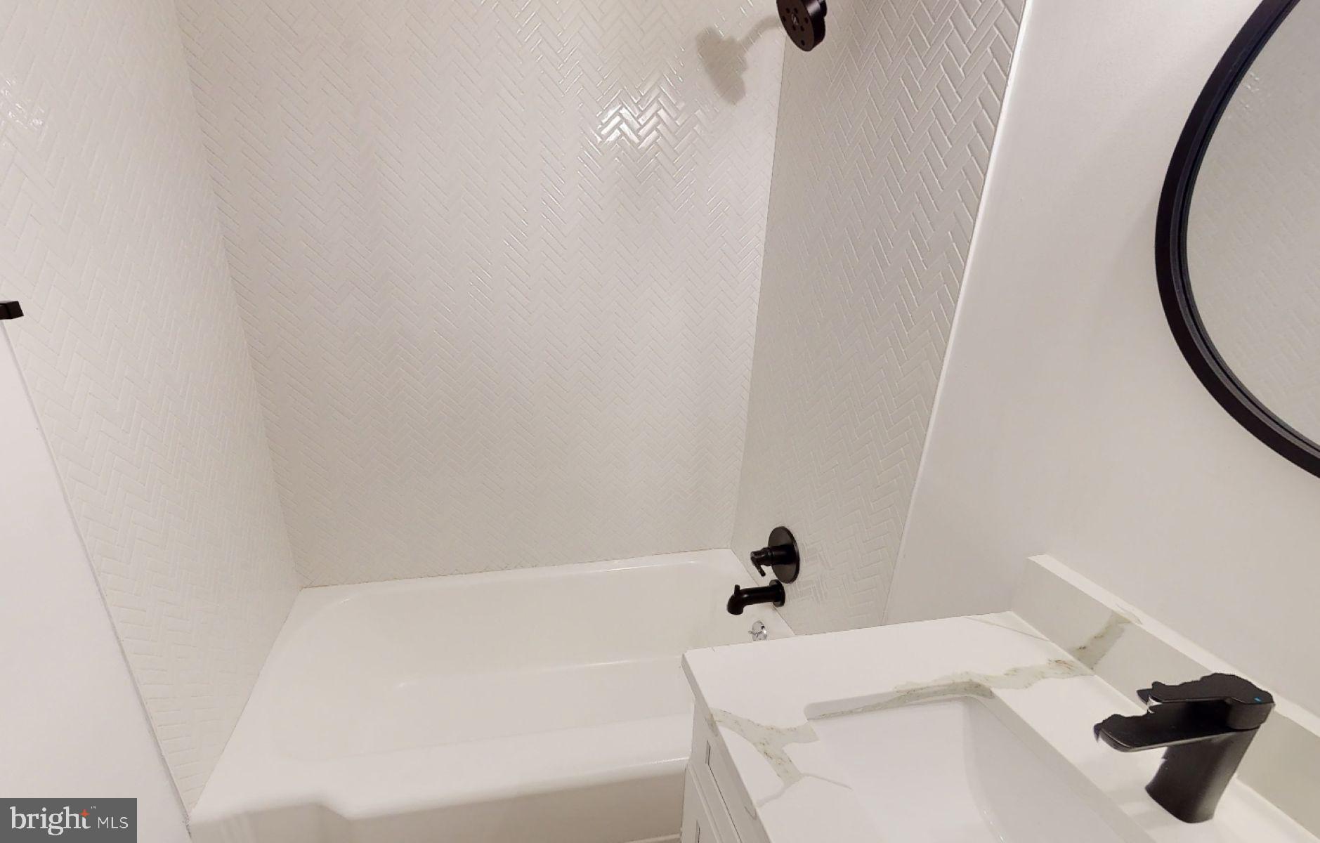 838 Park Avenue, Unit 2B Baltimore, MD 21201 - Photo 5 of 6 Bathroom - Model Home