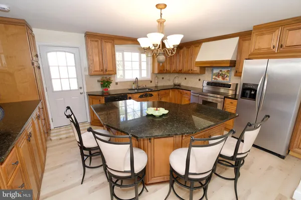 $1,500,000 | 1970 Colt Road, Media, PA 19063
