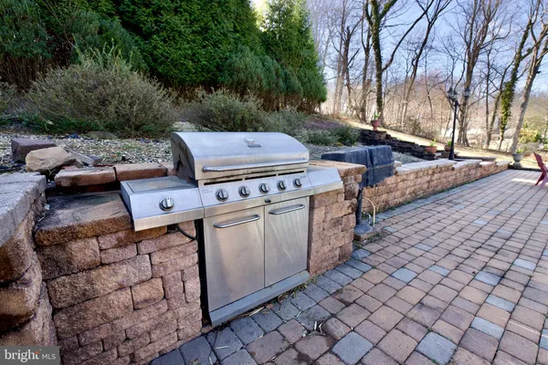 $1,500,000 | 1970 Colt Road, Media, PA 19063