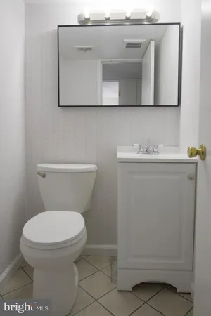 $2,750 | 1016 South Hilton Road, Wilmington, DE 19803