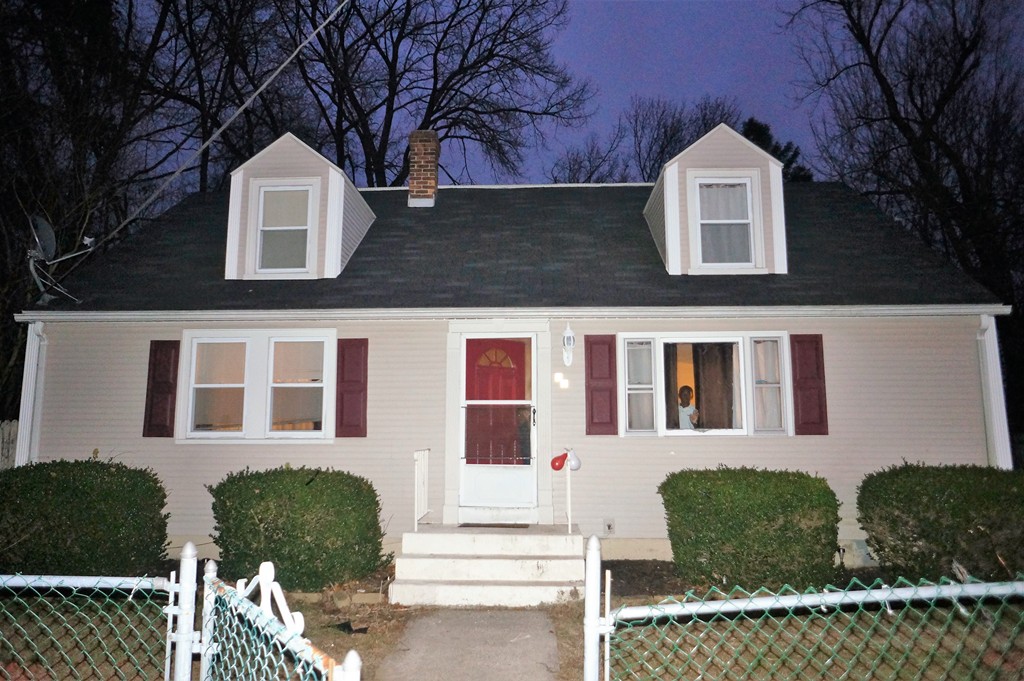 99 Blunt Road Springfield, MA 01109 - Photo 1 of 18 Gallery Image 1