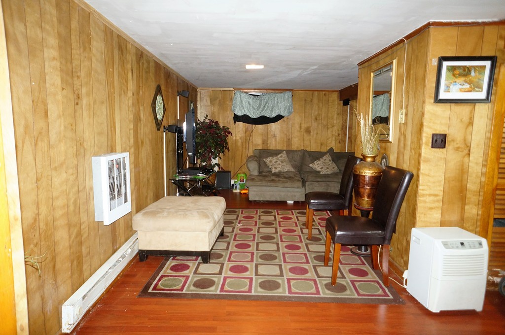 99 Blunt Road Springfield, MA 01109 - Photo 12 of 18 Gallery Image 12