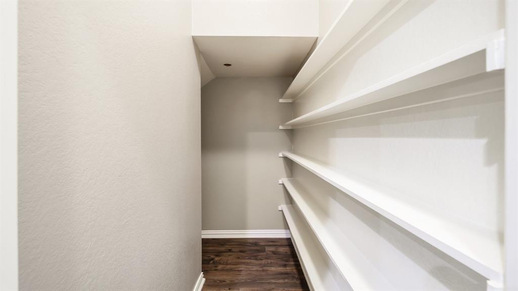 3213 Carlisle Street Bedford, TX 76021 - Photo 8 of 26