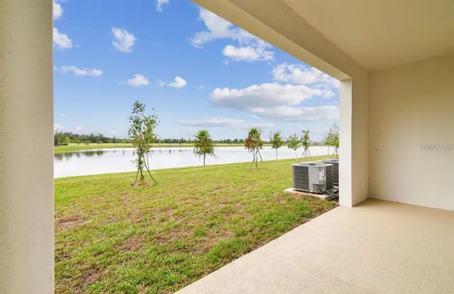$2,200 | 285 Mangrove Shade Circle, Apollo Beach, FL 33572