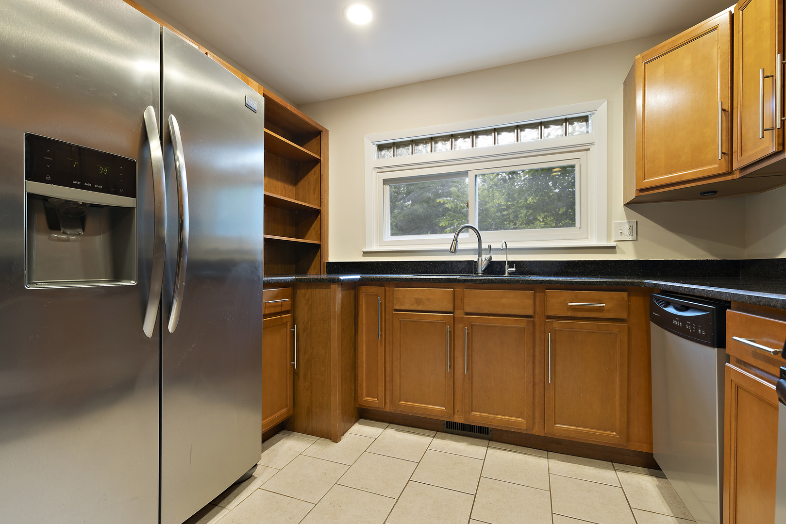8717 Gardner Road Fox River Grove, IL 60021 - Photo 15 of 27