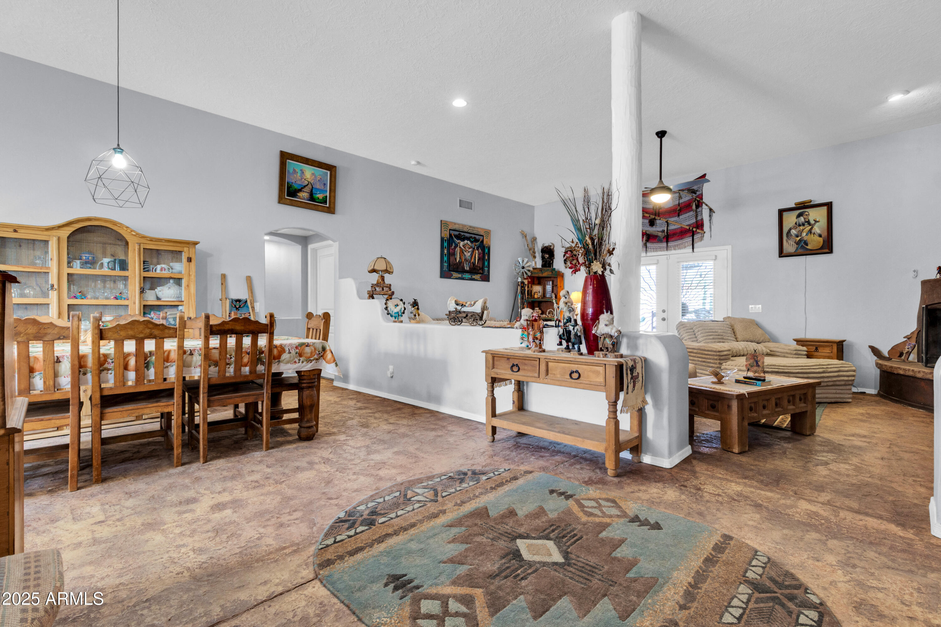 822 North Cortez Road Apache Junction, AZ 85119 - Photo 6 of 54