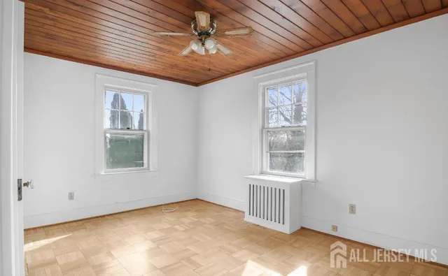 $2,200 | 67 Pleasant Avenue, Edison, NJ 08837