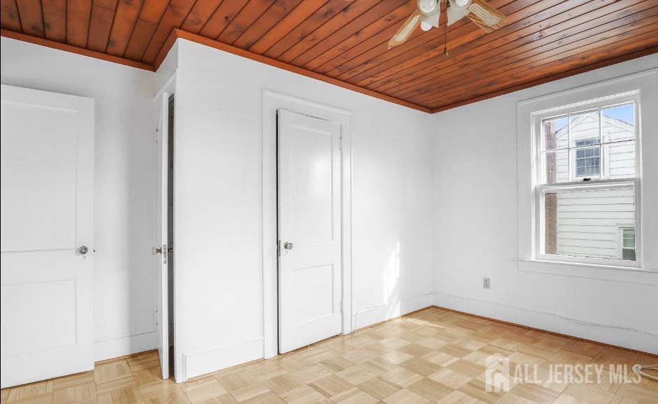 67 Pleasant Avenue Edison, NJ 08837 - Photo 9 of 17