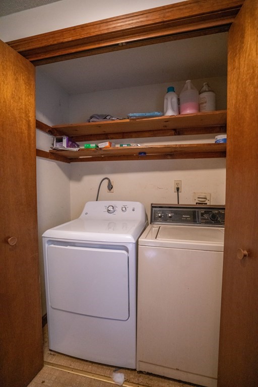 367 Bay Road Amherst, MA 01002 - Photo 10 of 27 a utility room with dryer and washer