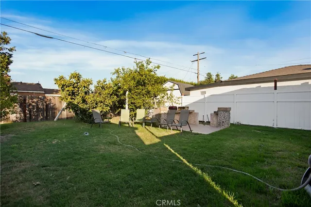 $799,000 | 6019 Florence Avenue, South Gate, CA 90280