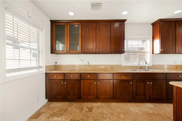 $799,000 | 6019 Florence Avenue, South Gate, CA 90280